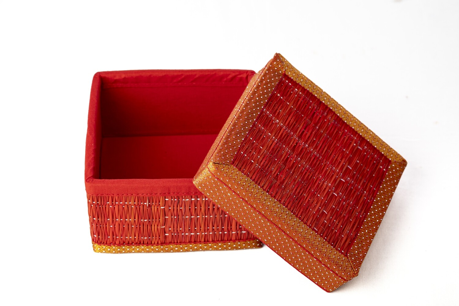 Rivergrass Square Box - Red